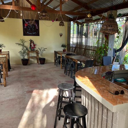 Casas De Ruumar Bed And Breakfast-Bar-Two Rooms For Family Available Clarin  Dış mekan fotoğraf